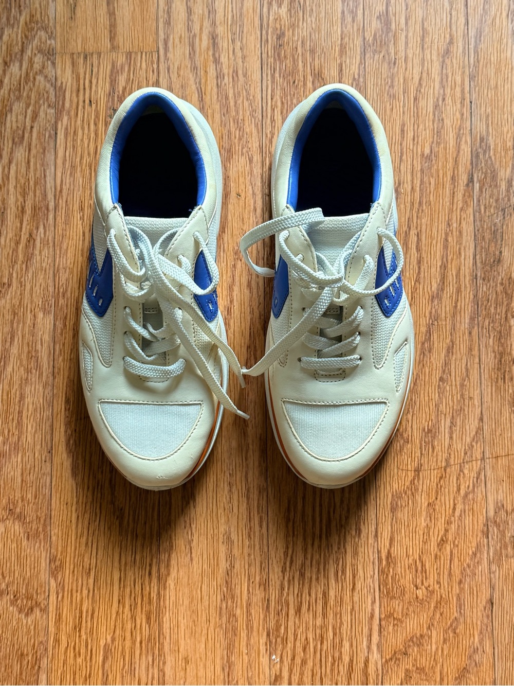 Tory Sport Bubble Sneaker Size 8.5